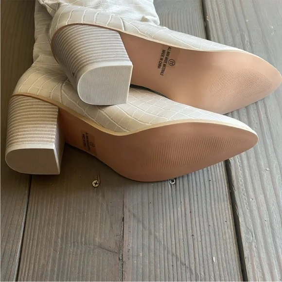 LULUS never worn knee high croc embossed boots - Picture 2 of 3